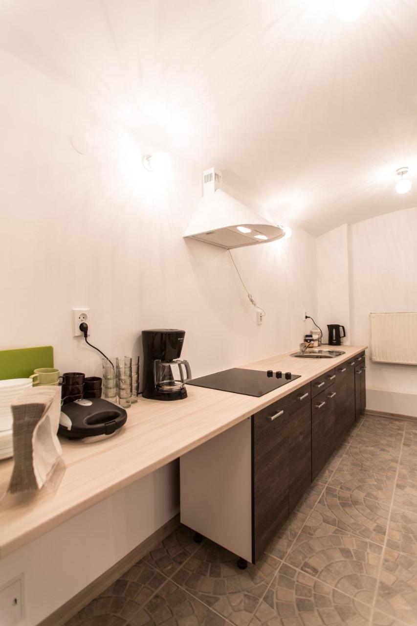 Puffa Hostel Lux Warschau Buitenkant foto
