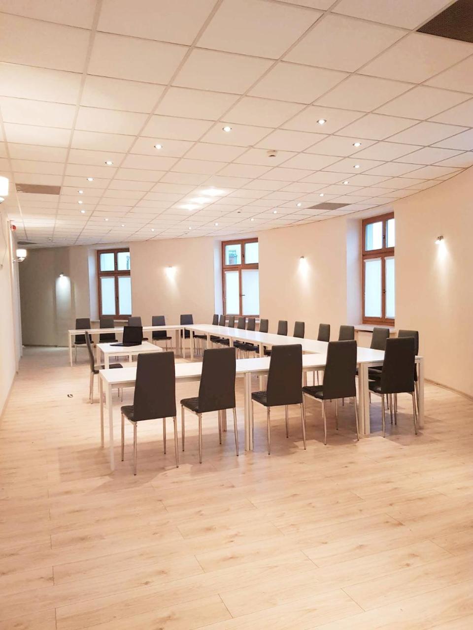 Puffa Hostel Lux Warschau Buitenkant foto
