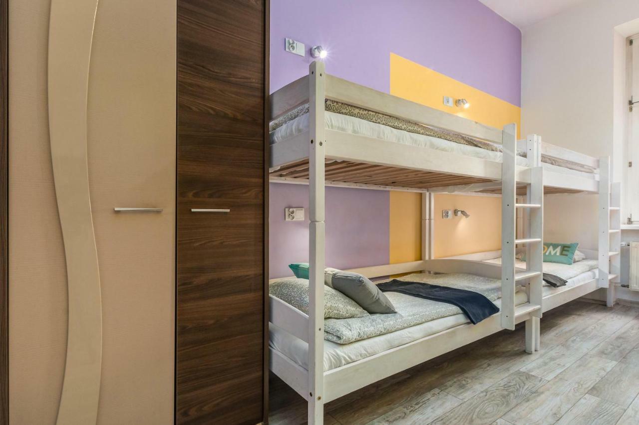 Puffa Hostel Lux Warschau Kamer foto
