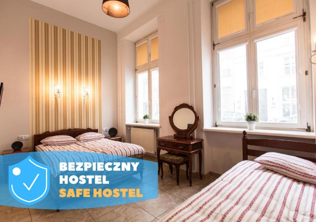 Puffa Hostel Lux Warschau Buitenkant foto